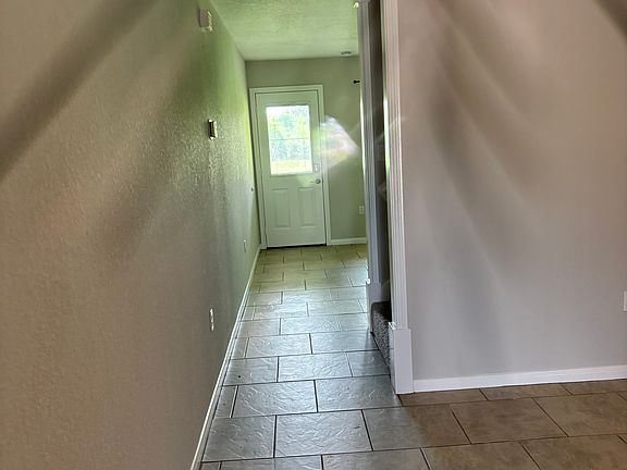 5th image of 17213 Park St #17213
