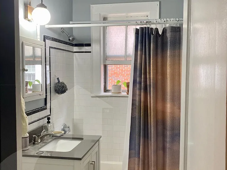 285 Harvard St #301 — Photo 8