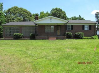 298 Paul Kennedy Rd, Thomasville, NC 27360
