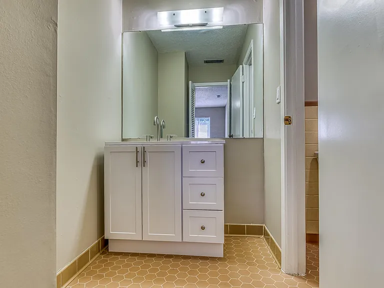 Master bathroom (updated)