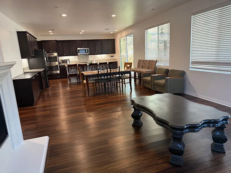 35636 Capistrano St — Photo 3