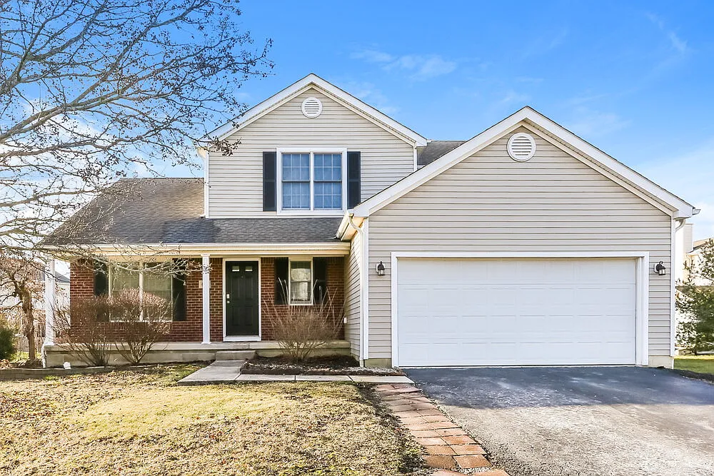467 Wheatfield Dr photo 1