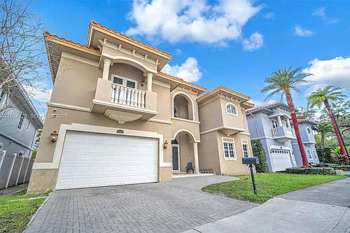 3545 Forest View Cir Photo 1