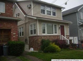 25 Goodall St, Staten Island, NY 10308