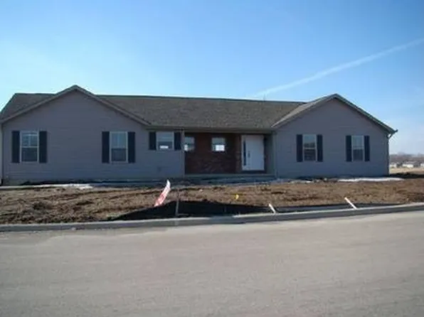 311 S Stillwater Dr, Chillicothe, IL 61523