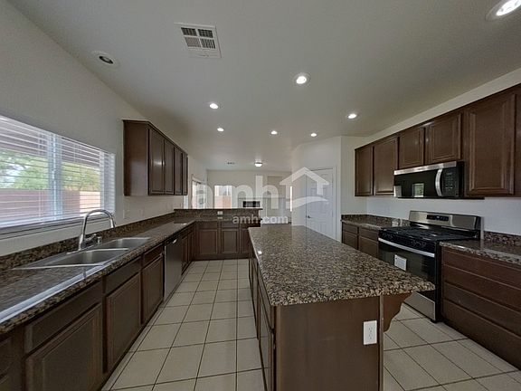 3rd image of 2974 Gables Vale Ct