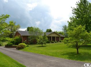 2036 Cardinal Dr, Danville, KY 40422