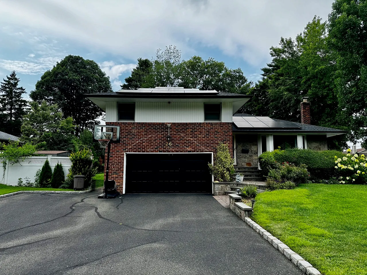 26 Canterbury Rd — Photo 1