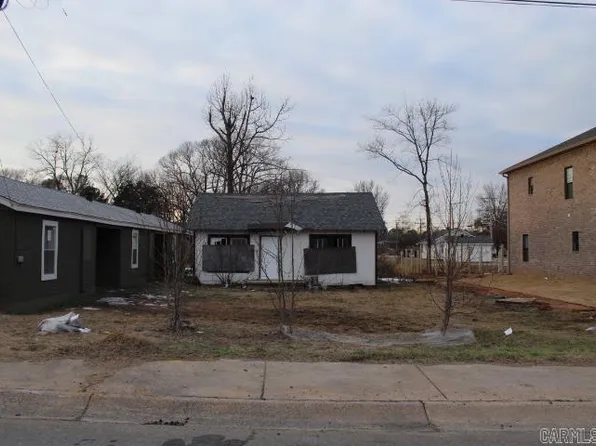 214 N Elm St, Jacksonville, AR 72076