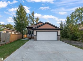 224 Lee Ridge Rd NW, Edmonton, AB T6K0N3