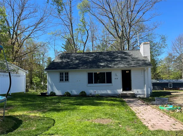 23989 Bloomfield Rd, Union City, PA 16438