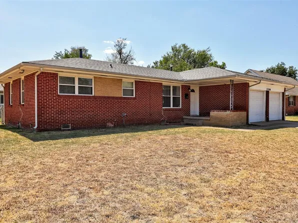 5700 NW 47th St, Warr Acres, OK 73122