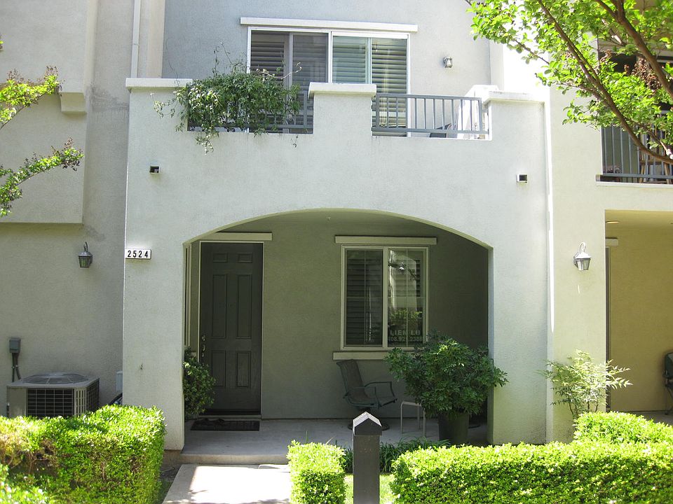 1st image of 2524 Heron Ct