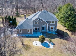 215 Grandview Dr, Glastonbury, CT 06033