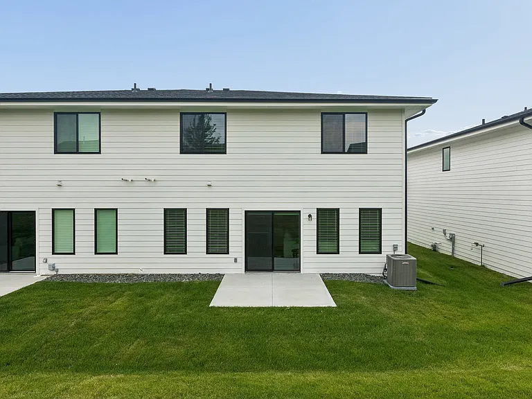 Coventry Wood Townhomes — Photo 37