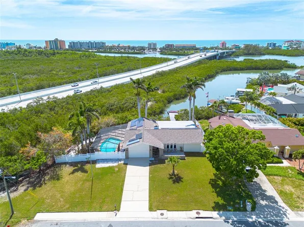 7906 Bayshore Dr, Seminole, FL 33776