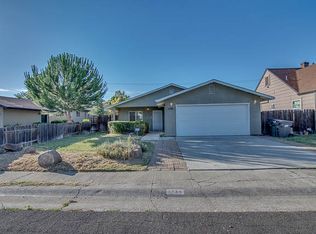 1735 W Bristol Ave, Stockton, CA 95204