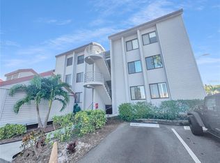 557 Pinellas Bayway S APT 111, Tierra Verde, FL 33715