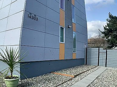 14303 32nd Ave NE #H — Photo 17