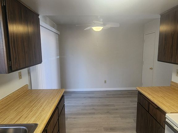 5th image of 870 Browning St APT 9