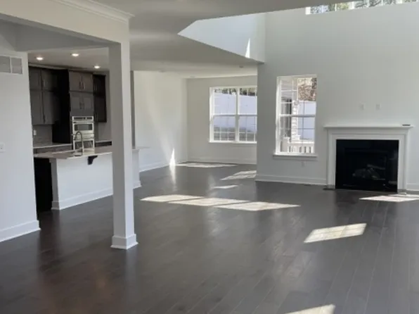 69 Higbie Way, Morris Plains Boro, NJ 07950