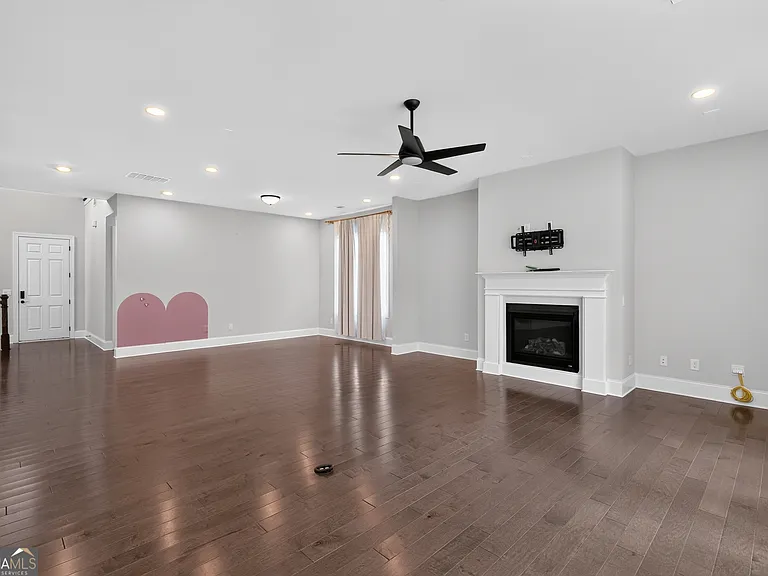 242 Tillman Pass — Photo 20