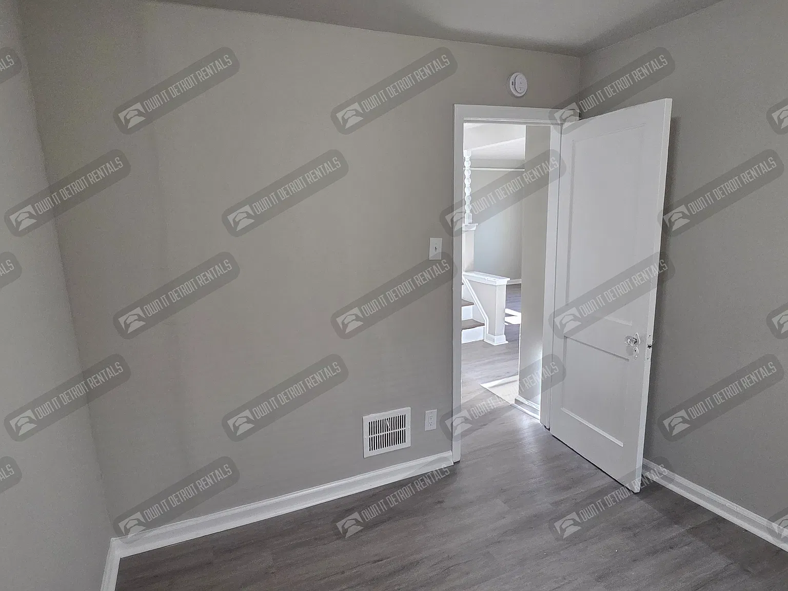 Bungalow 3B — Photo 4