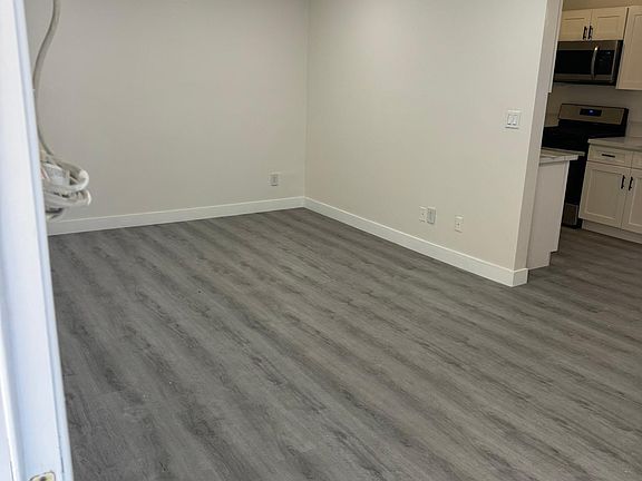 3rd image of 9009 Langdon Ave #8