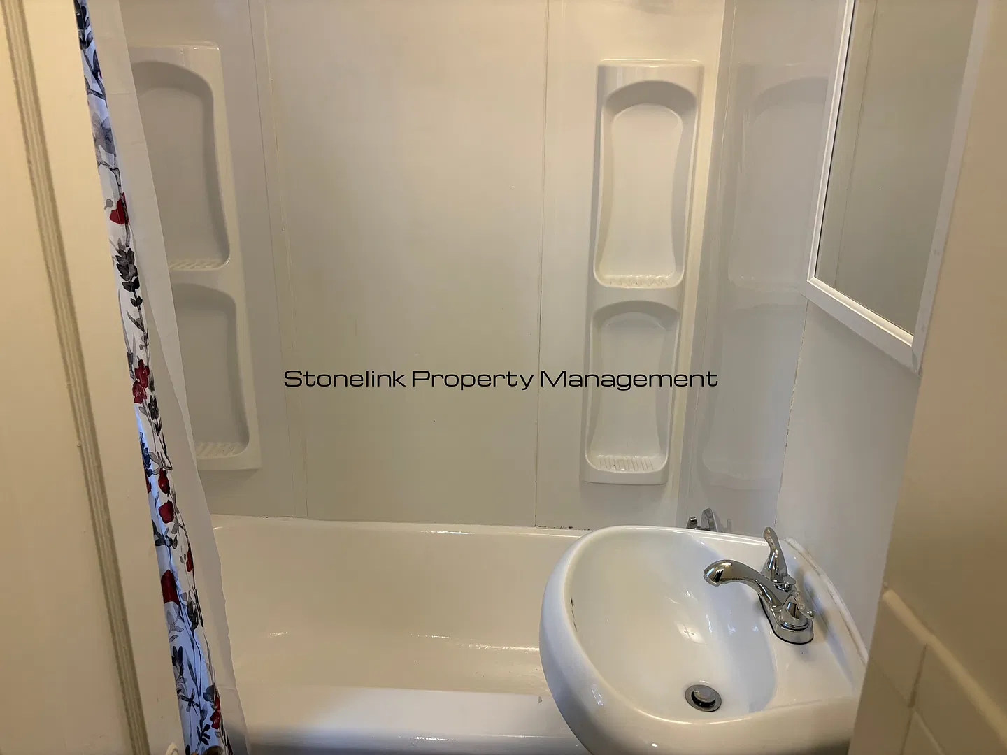 19 Grove Street — Photo 4