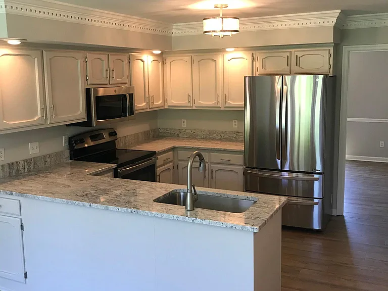 6556 Cloverbrook Dr — Photo 13