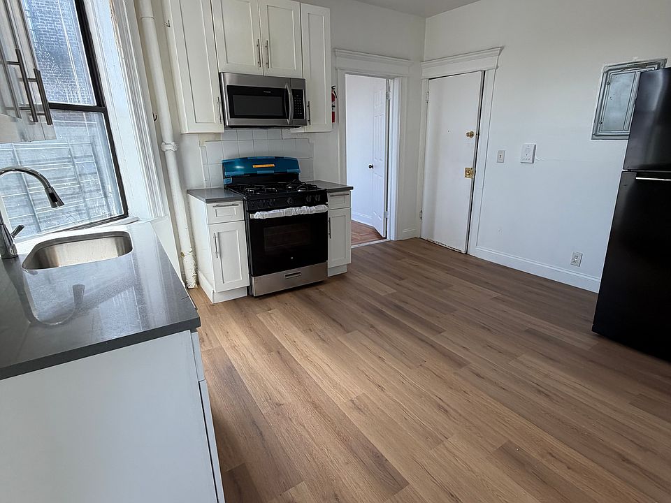 1st image of 160 59th St #Cc1
