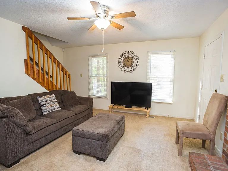 14 Alamo Ct #A — Photo 5