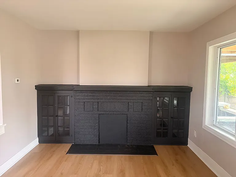 1328 E 21st Ave — Photo 3