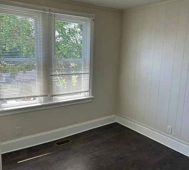820 Greenhill Rd — Photo 14
