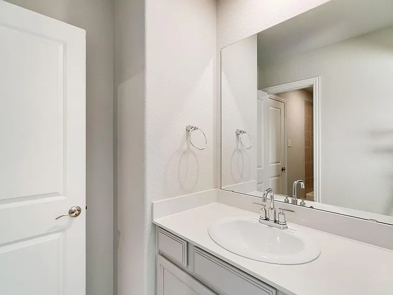 1820 Cinnamon Trl — Photo 22
