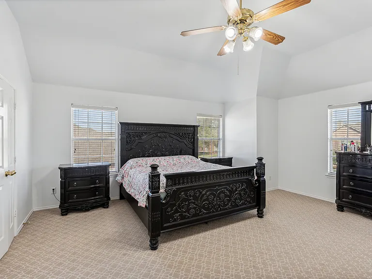 1501 Ector Dr — Photo 14