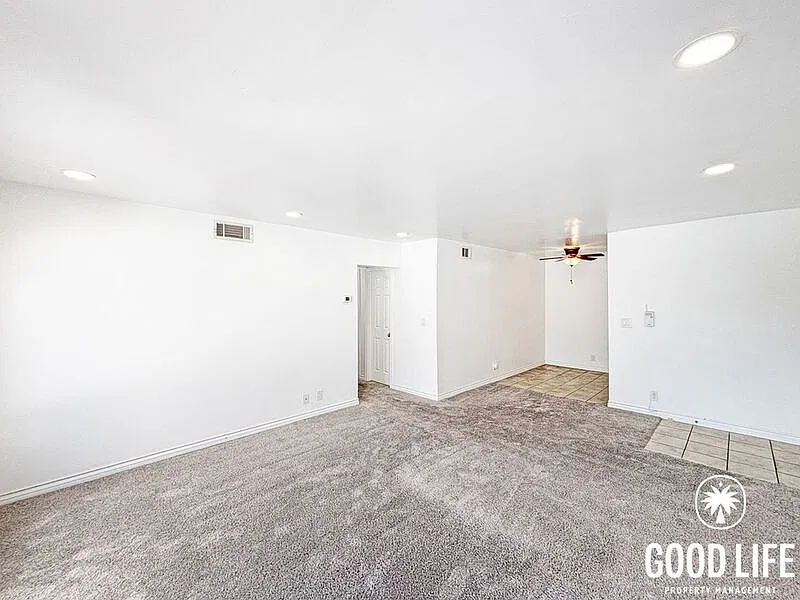 2 bed, 1.5 bath, 814 sqft, $2,150 — Photo 2