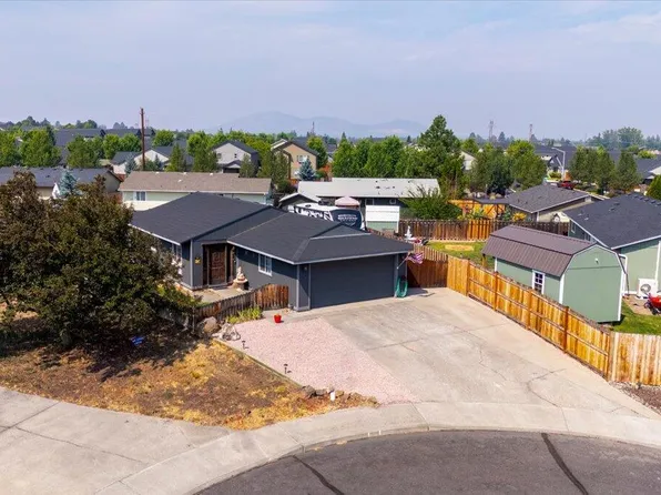 3404 SW Pumice Ave, Redmond, OR 97756