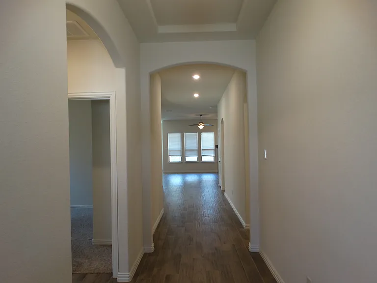 4532 Frost Ave — Photo 4