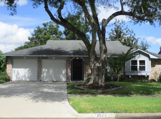 12523 White Plains Dr, Houston, TX 77089