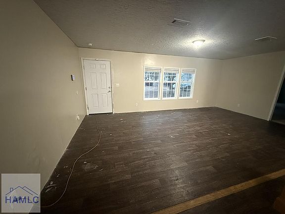 3rd image of 242 Joy Bluff Rd