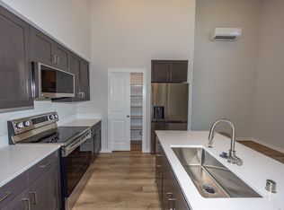 1901 E 11th St #303, Vancouver, WA 98661