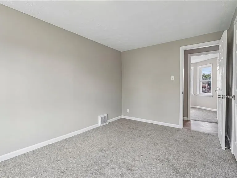 3535 Erin Ave #UP — Photo 12