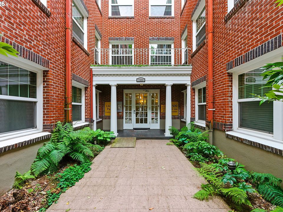 1st image of 1509 NE 10th Ave Unit 304