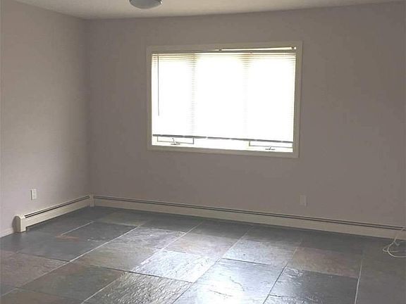4th image of 1 Leesburg Ct