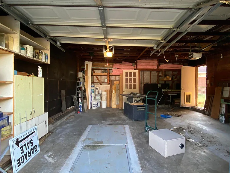 3900 NW 22nd St — Photo 26