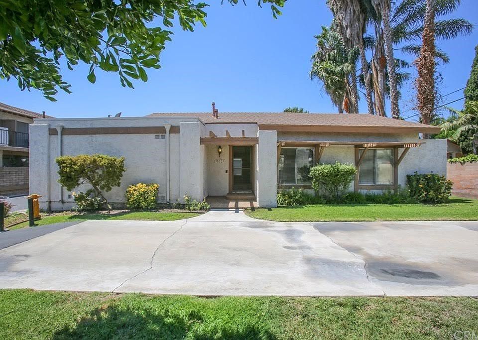 1st image of 10521 Jenny Ln
