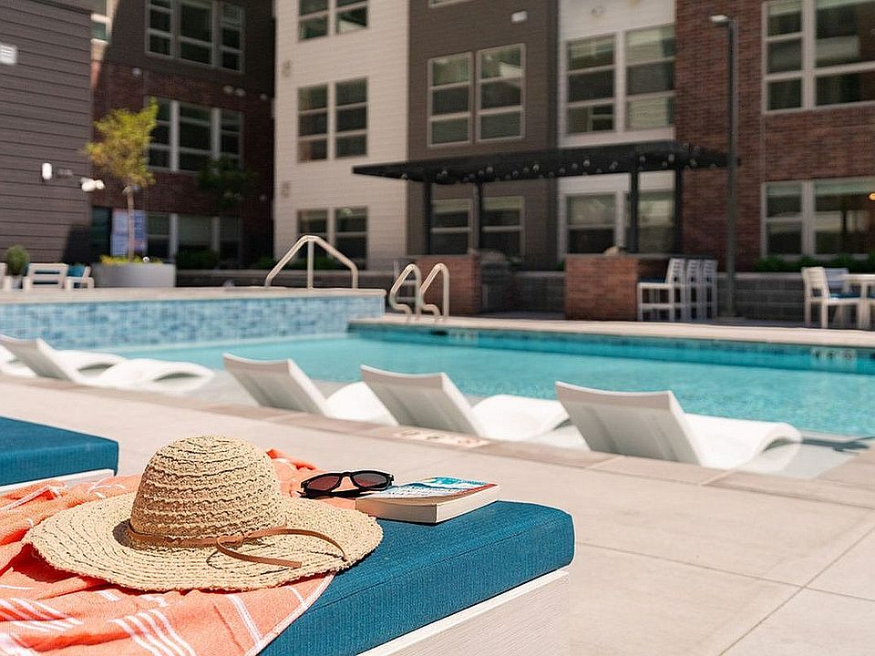 Resort-Style Pool at The Richmond Apartments in Millcreek