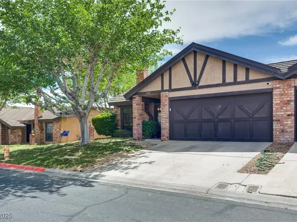 6501 Brushwood Ln, Las Vegas, NV 89107