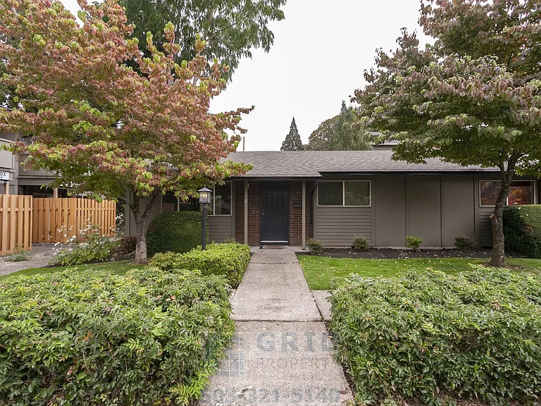 5105 SE Stark St #A — Photo 21
